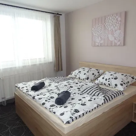 Apartman Lednicka Breclav Exterior photo